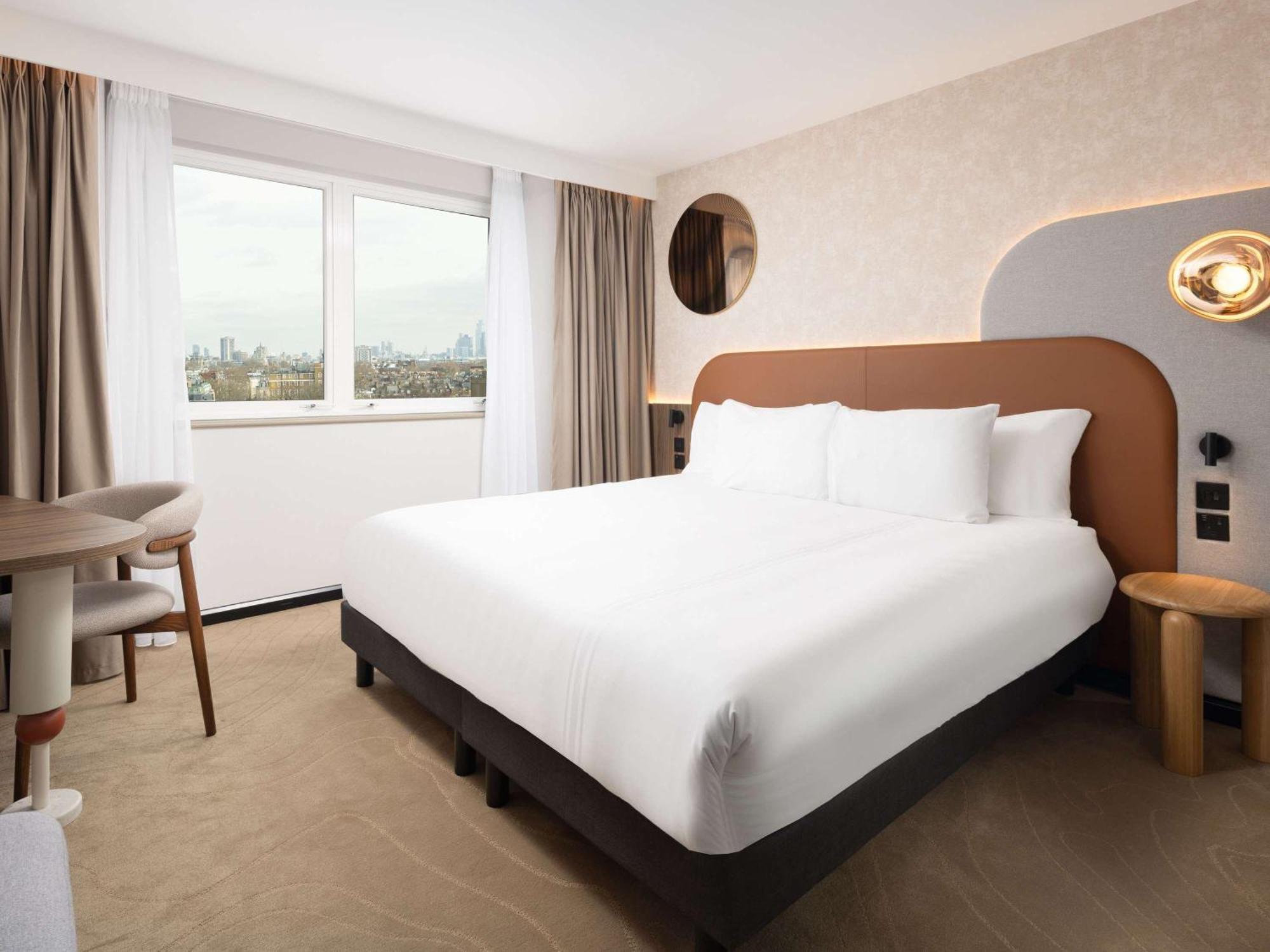 Mercure London Earls Court Exterior photo